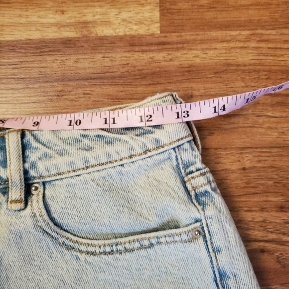 PacSun Size 25 Mom Shorts - Picture 5 of 7